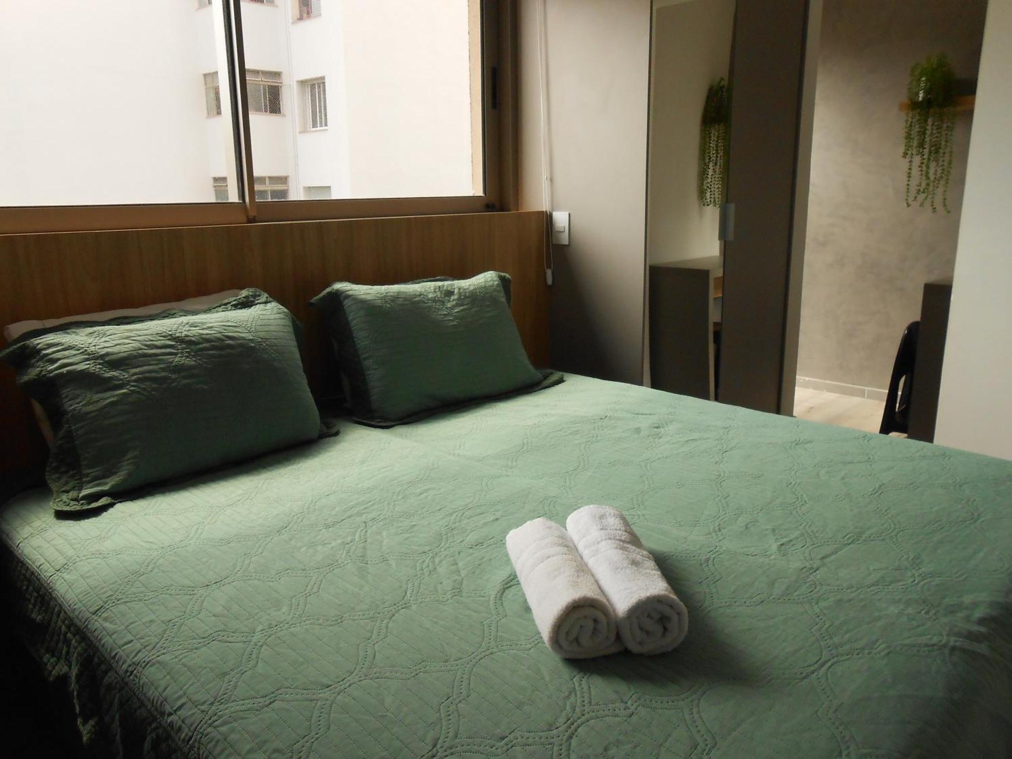 906 Lux Allianz Park Apartment *
